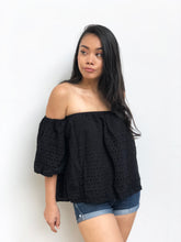 Puff Sleeved Eyelet Top