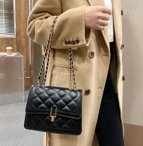 Quilted Chain Crossbody Bag