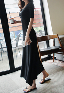 Buttoned Basic Maxi Dress