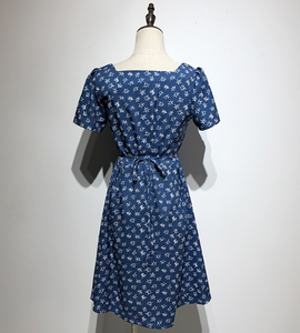 Puff-Sleeved Summer Midi